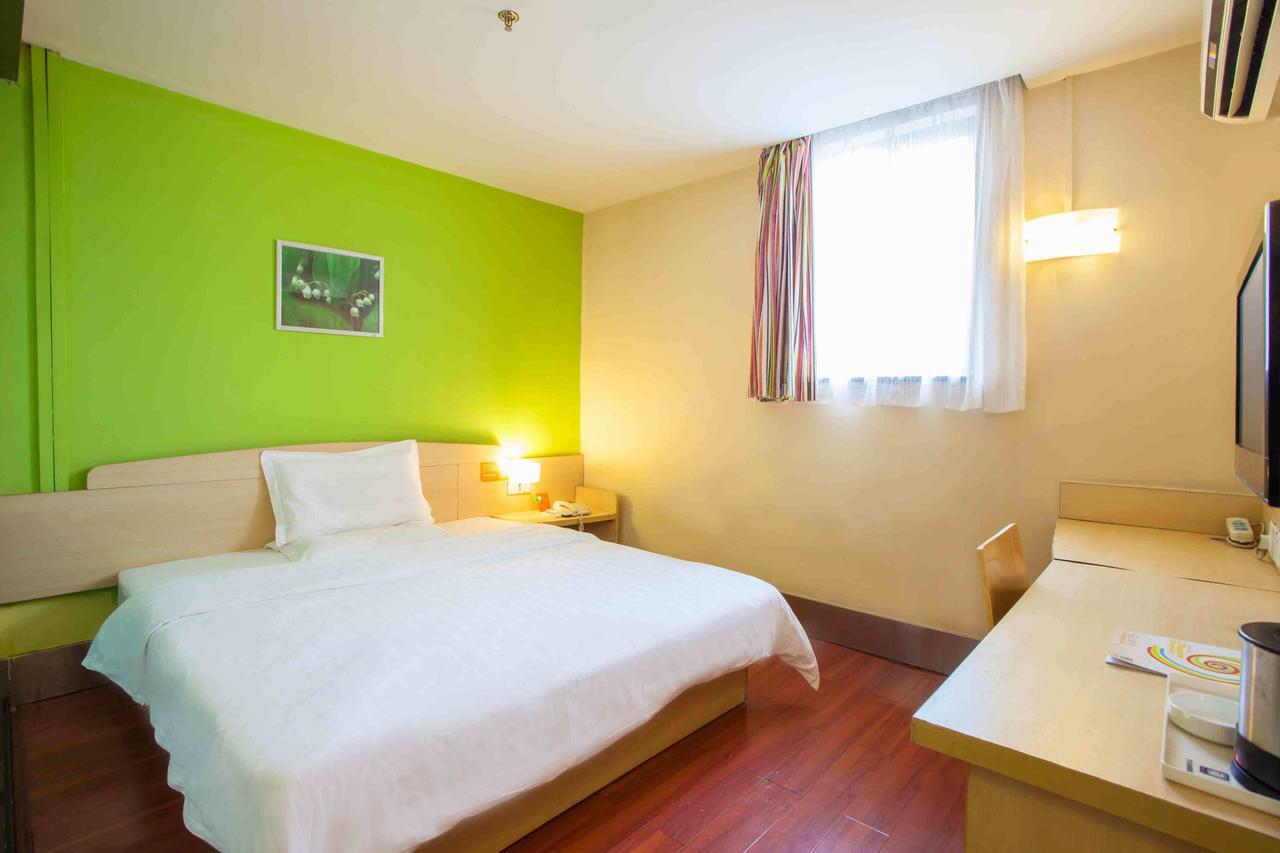 7Days Inn Chenzhou Rucheng Luyang Avenue Buitenkant foto