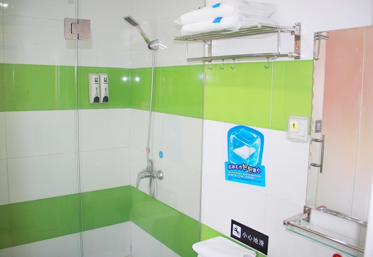7Days Inn Chenzhou Rucheng Luyang Avenue Buitenkant foto